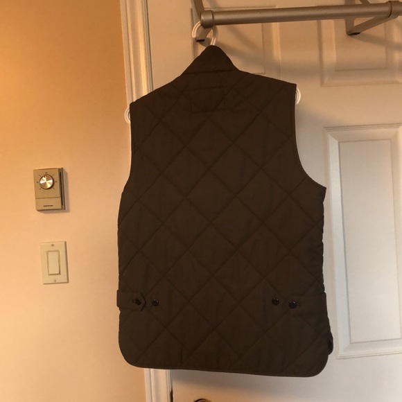 Vest - Picture 4 of 4